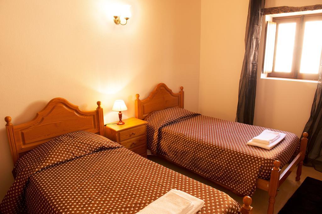Recanto Da Ribeira Casas De Campo Monchique Bilik gambar